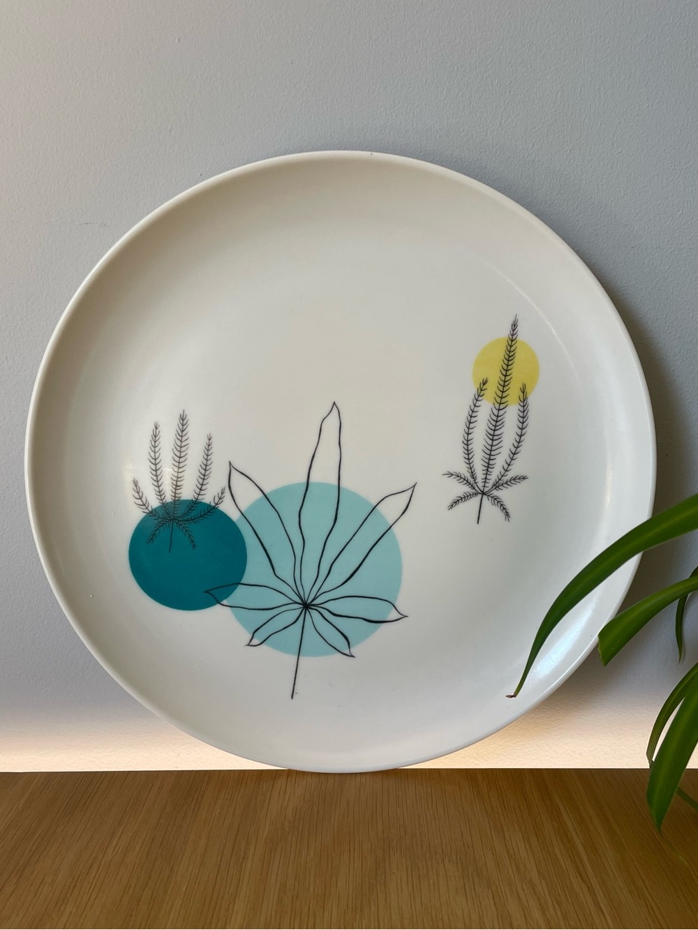Rare Vintage MCM 1950s Brookpark Melmac Fantasy Joan Luntz Dinner Plate 9.75”